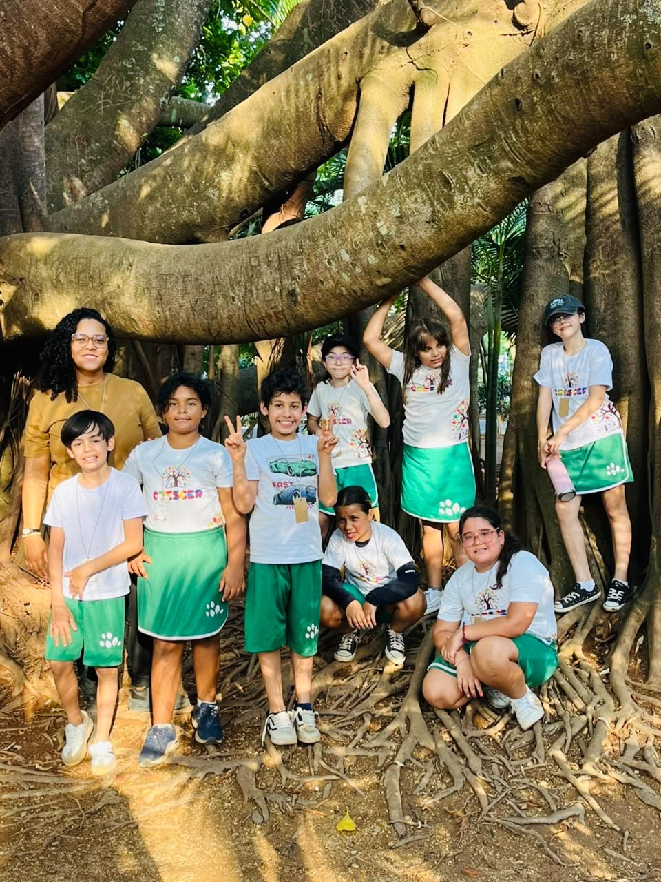 Alunos da Escola Crescer em vivência ao ar livre
